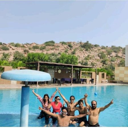 3Season Resort Хампи Екстериор снимка